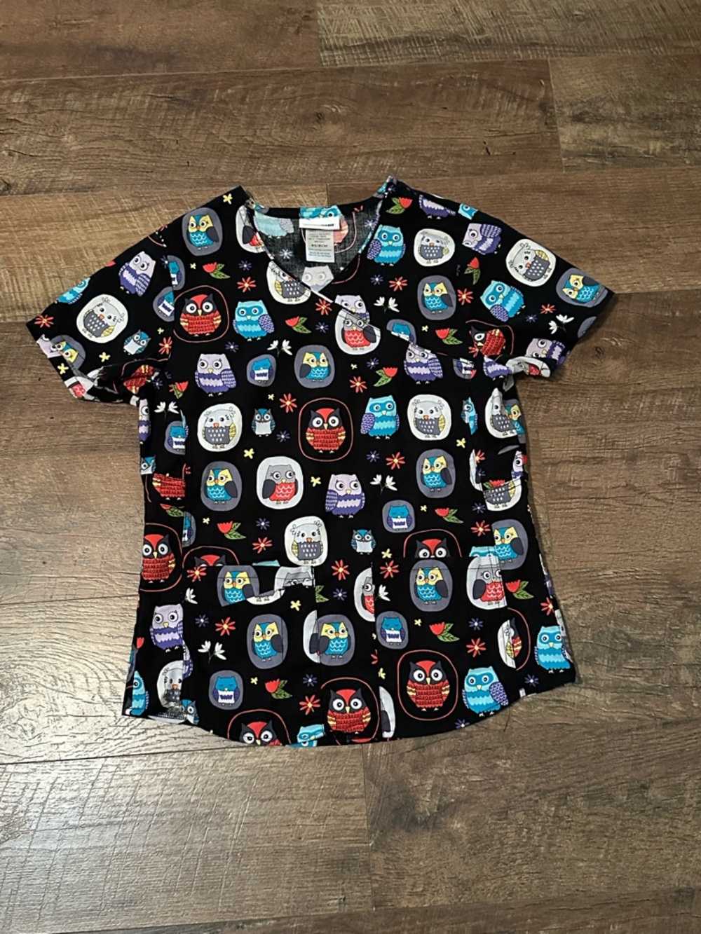Scrubstar Black Owl Print V-Neck Scrub Top with Multicolor Owls